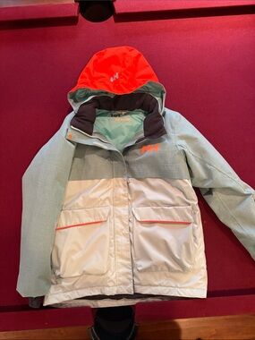 Helly Hansen Kids Colorblock Puffer Jacket in Mint & Orange